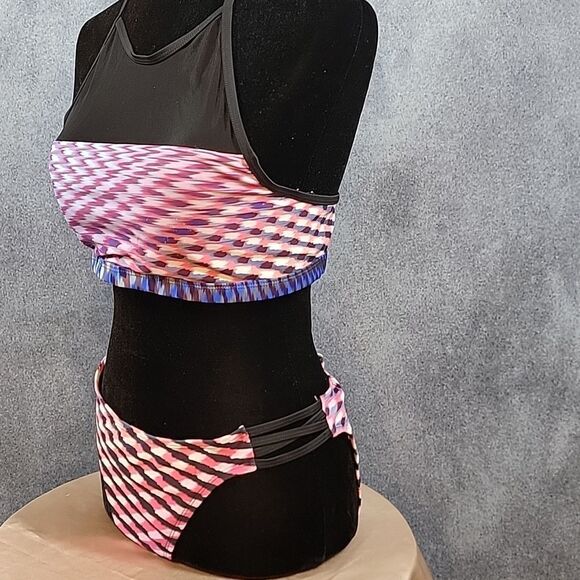 Reebok Live Life Active Watercolor 2-piece Bikini Set - Picture 7 of 15